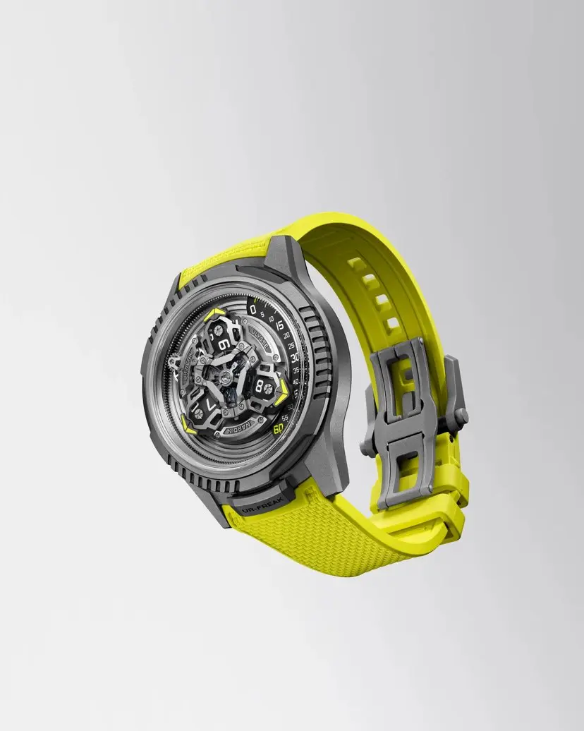 UR-FREAK 2413-500LE-2A-UR/3B watch mosaic - 4